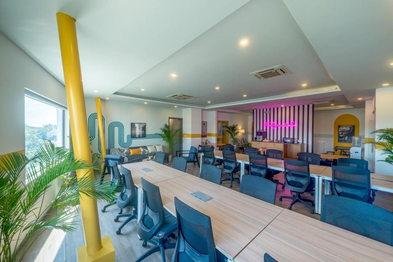 Olive Hotel Indiranagar By Embassy Group Bangalore Exterior foto
